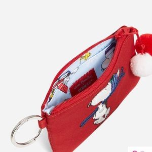 Peanuts® Ski Snoopy Zip ID And Lanyard